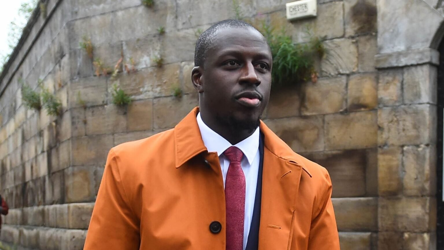 Benjamin Mendy wins majority of employment tribunal claim against Man City over £11.5m of unpaid salary | Football News