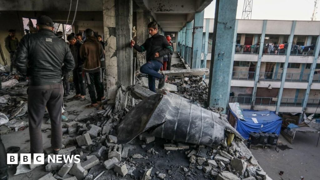 Israel-Gaza war: Hamas-run ministry says Israeli strikes kill 50