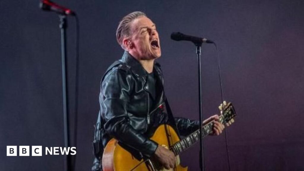 Diljit Dosanjh, Bryan Adams: Indians angry at concert facilities