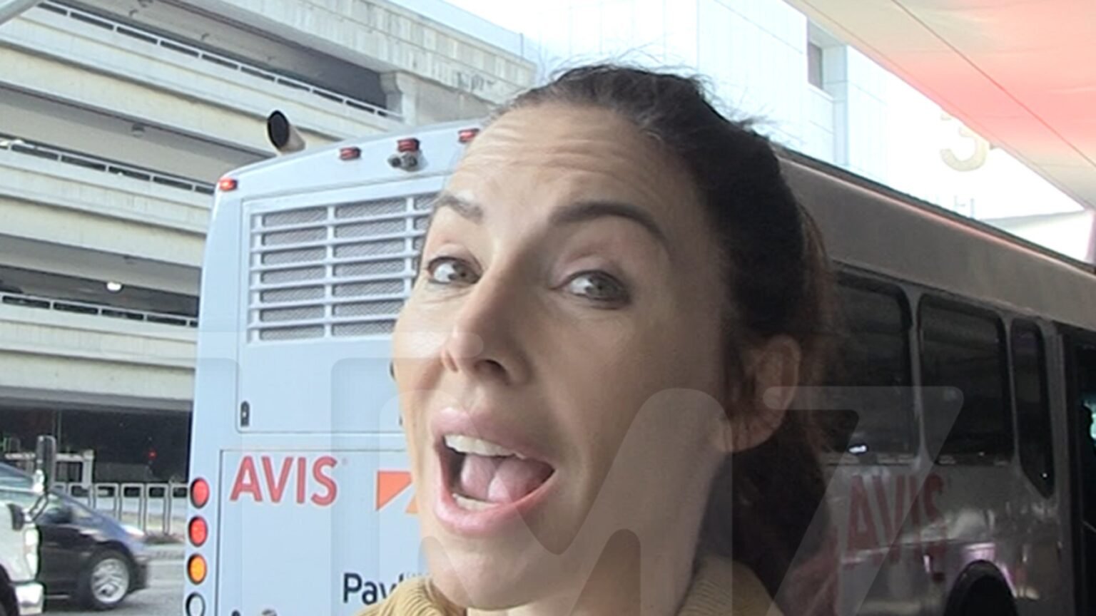 Whitney Cummings Says Sabrina Carpenter ‘The Conners’ Rejection Was A Blessing