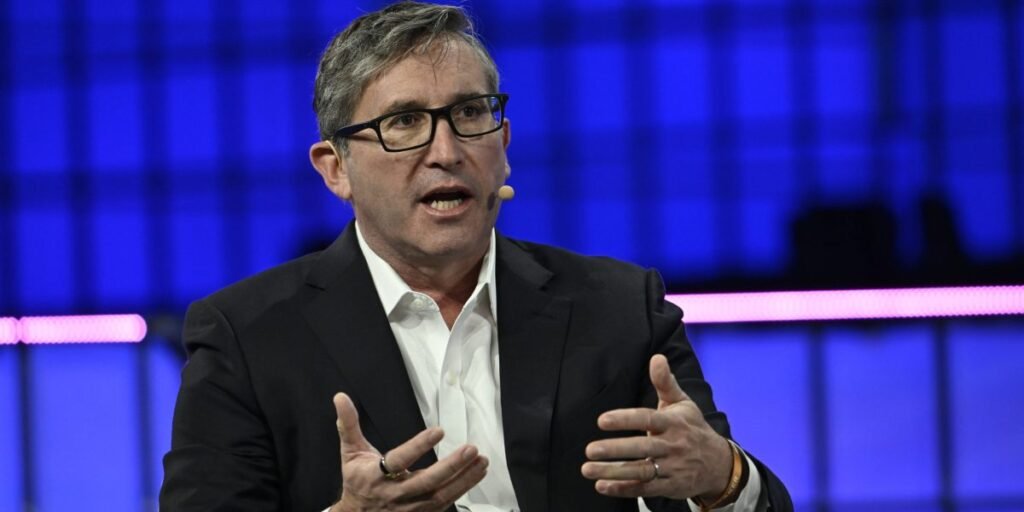 Trump’s return has women who use Oura smart ring to track periods panicking over privacy