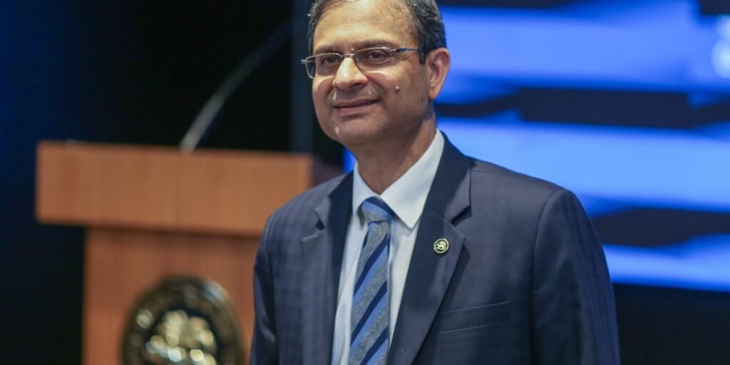 India’s central bank governor sees better 2025 growth prospects
