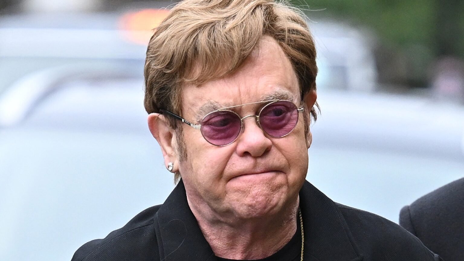 Elton John Says He’s Lost His Eyesight After His Battle With an Infection