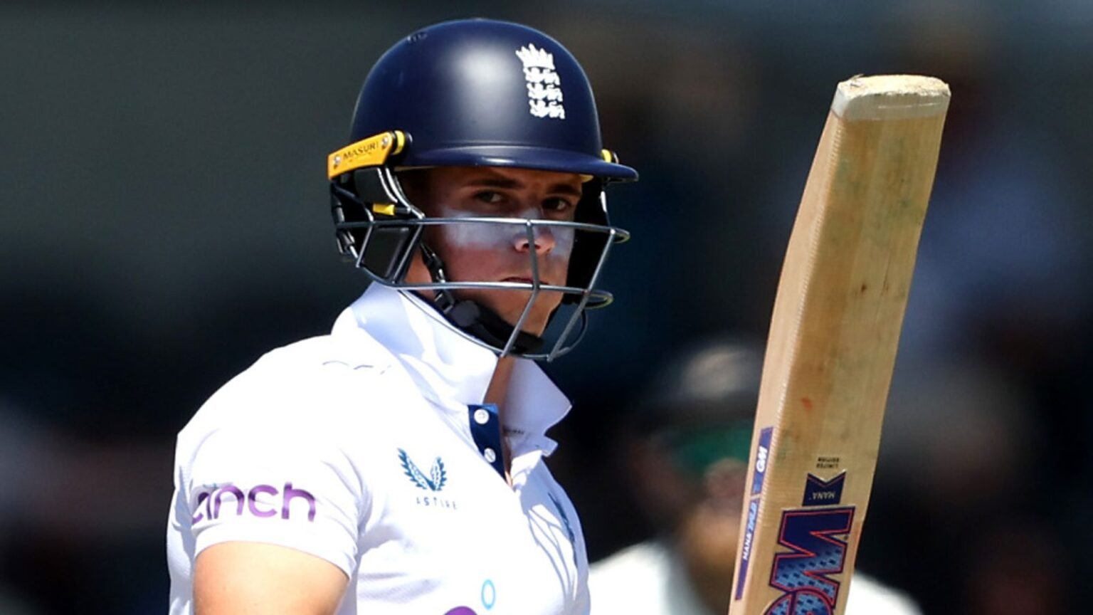 England beat New Zealand as Brydon Carse takes 10 wickets and Jacob Bethell hits fifty; Ben Stokes pulls up while bowling | Cricket News