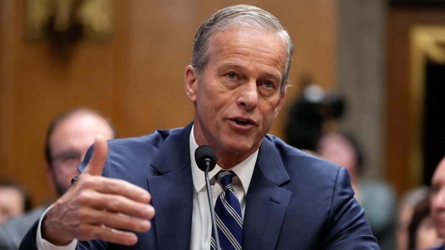 Senate Republicans have mixed reactions to Trump’s pardons for Jan. 6 violent offenders