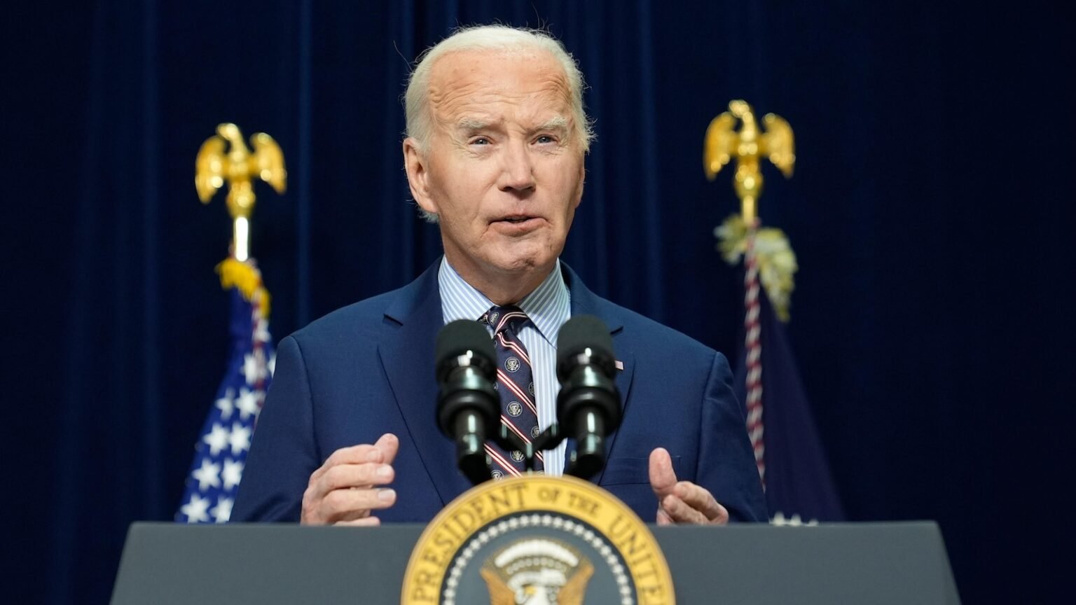 Biden giving second highest civilian award to leaders of Jan. 6 congressional panel