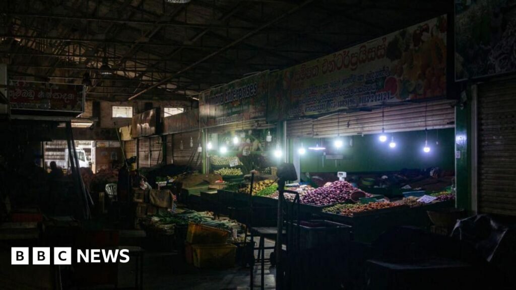 Sri Lanka hit by nationwide power cut