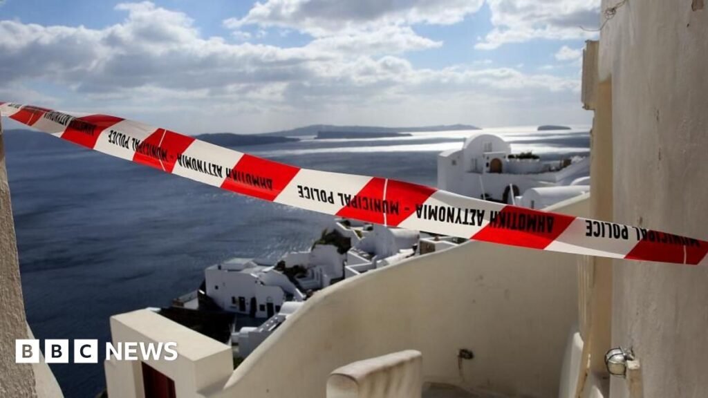 Strong earthquake near Santorini after days of tremors