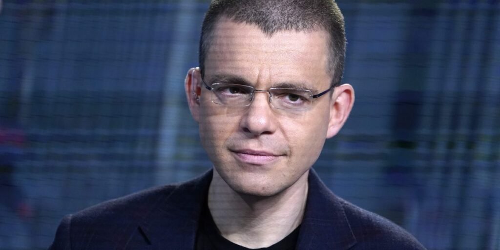 Max Levchin says it’s cathartic to help laid-off staff pack up their boxes: ‘You can play this from the comfort of your office or in the middle of the floor that’s crying’