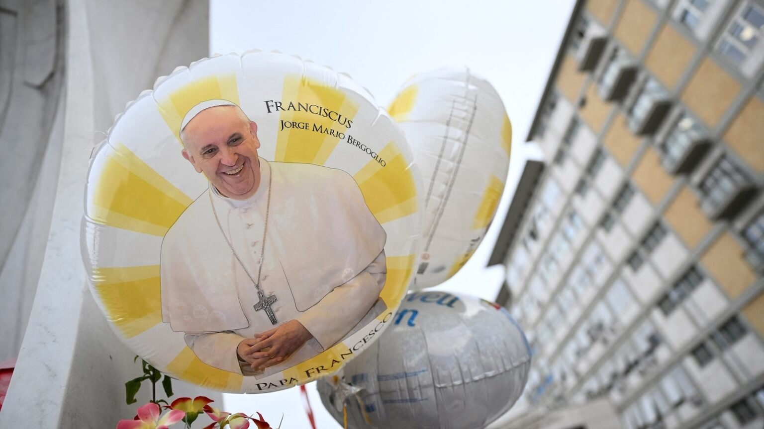 Pope Francis ‘resting’ after 10th night in hospital, Vatican says