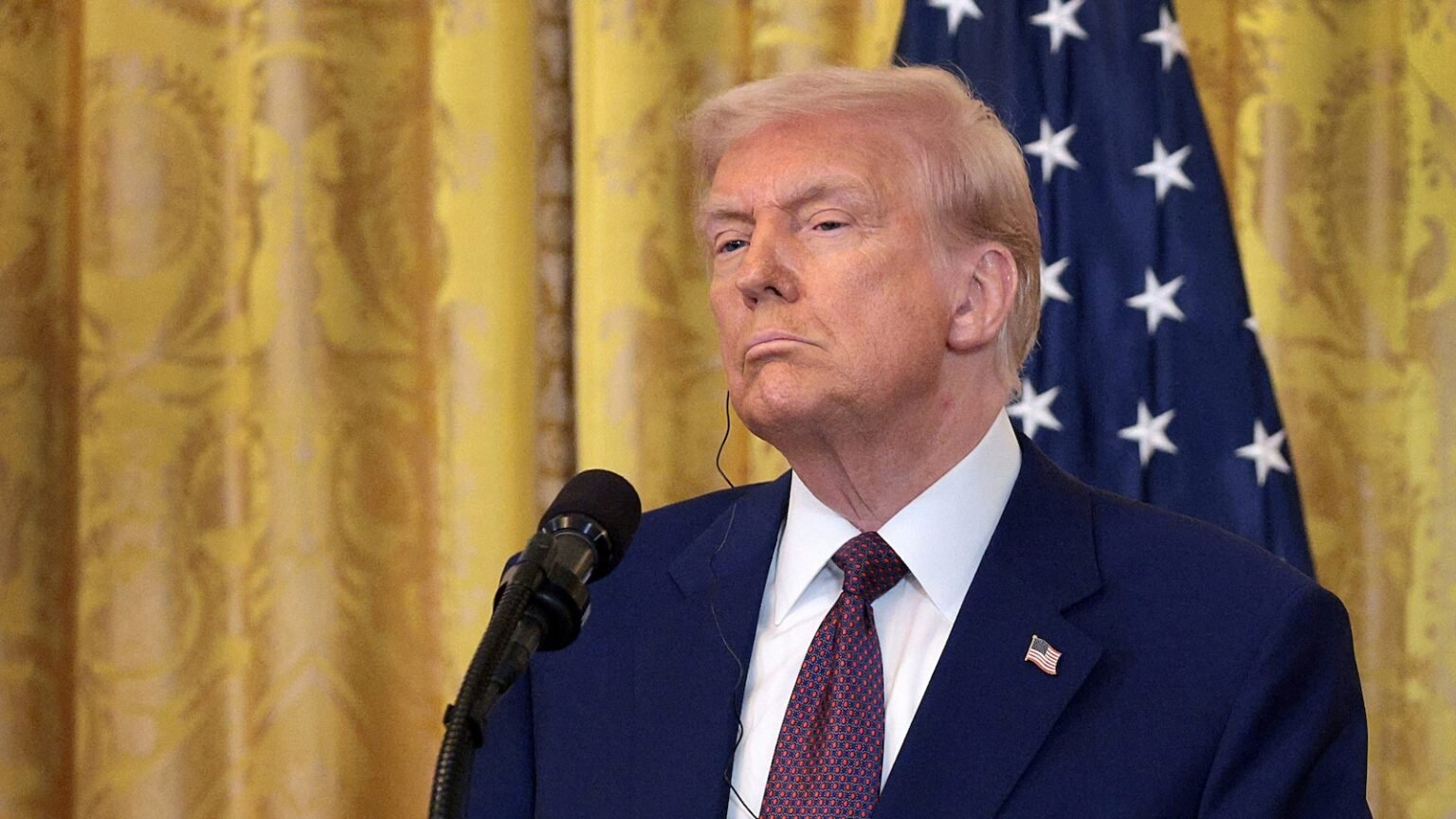 Judge to consider temporarily blocking Trump administration from carrying out mass layoffs