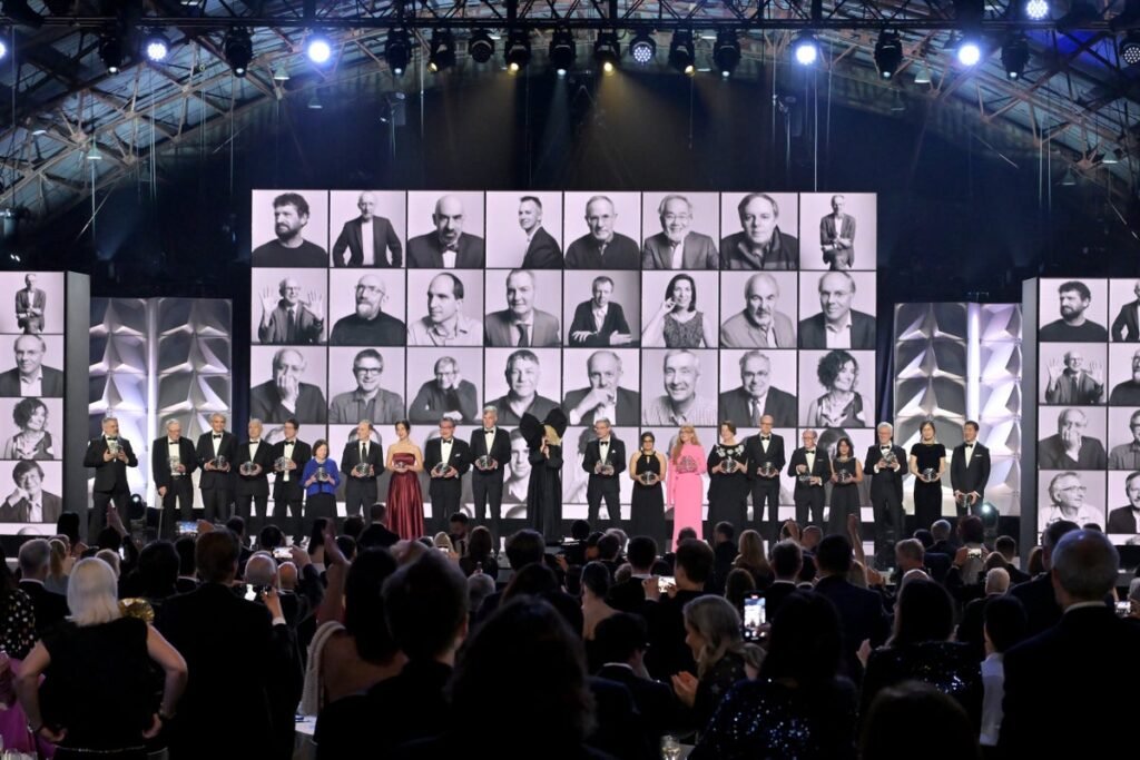 Dear Breakthrough Prize Billionaires: Fund the Science You’re Watching Trump Destroy